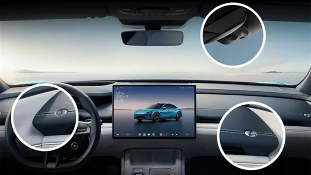 Car mobile phone charging bracket interface